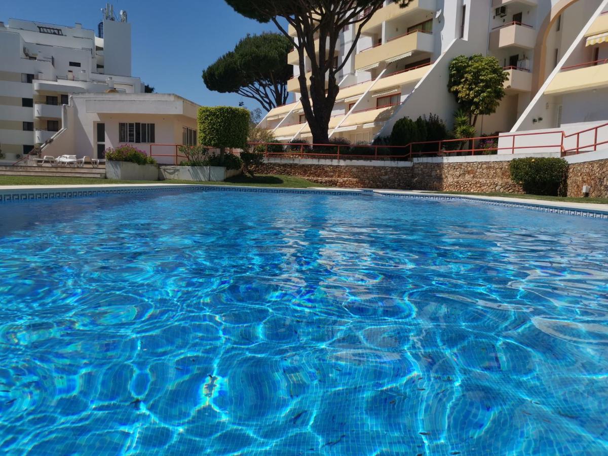 Casa Dina & Pedro-Vilamoura Exteriör bild