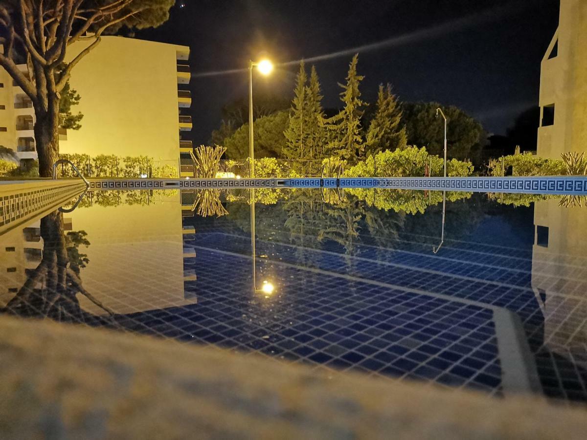 Casa Dina & Pedro-Vilamoura Exteriör bild