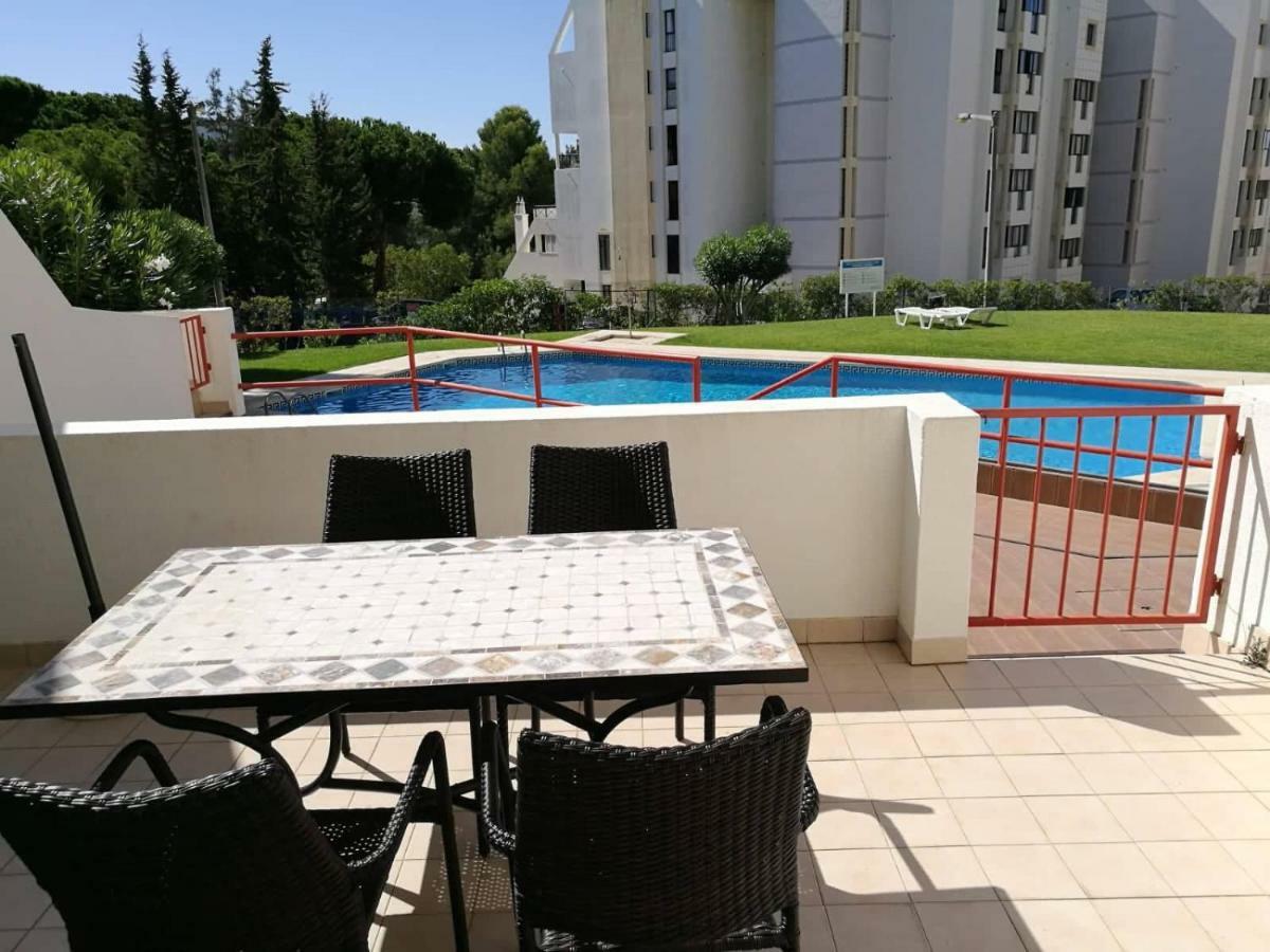Casa Dina & Pedro-Vilamoura Exteriör bild